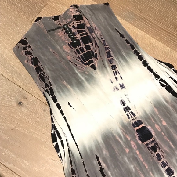 Cirana Tie Dye Stripe Shift Dress - Picture 4 of 8